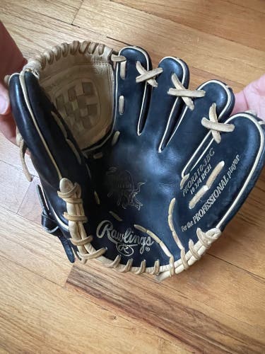 Rawlings Heart Of The Hide R2G Series PROR210-3BC 10.75 Youth Baseball Glove