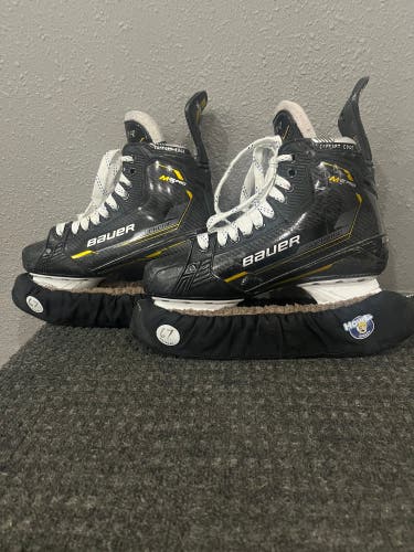 Used Senior Bauer  9.5 Supreme M5 Pro Hockey Skates