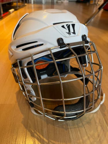 Used Medium Warrior Pro Stock Krown PX3 Helmet With Warrior Cage