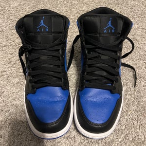 Air Jordan 1 Mid Basketball Shoes