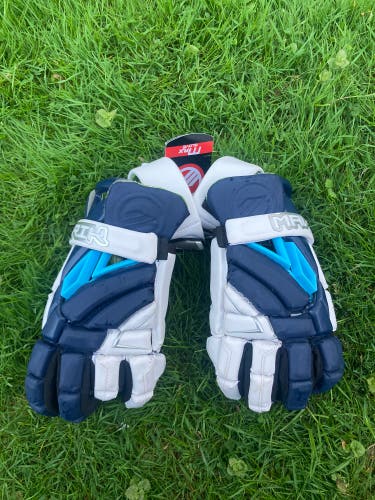 New Maverik 13" Max Lacrosse Gloves (Villanova)