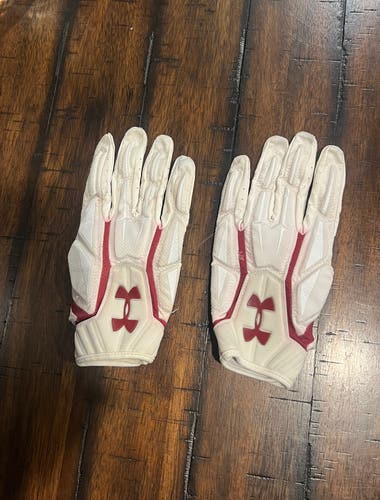 Boston College Game-Worn White Under Armour Highlight Gloves