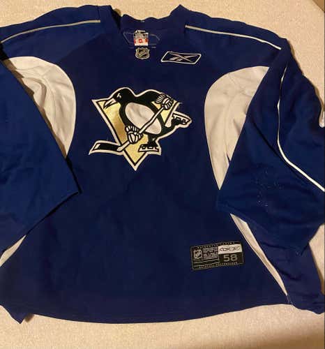Reebok Pittsburgh Penguins NHL Pro Stock Goalie Practice Jersey, Size 58 Goalie