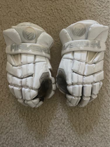 Used  Maverik Medium M4 Lacrosse Gloves