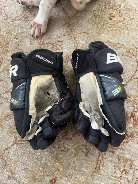 Used Bauer 13" Supreme 3S Pro Gloves