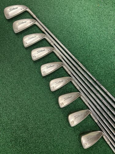 Titleist Acushnet B-33 Vintage Iron Set 2-PW MRH Stiff Flex Steel Shafts RARE!