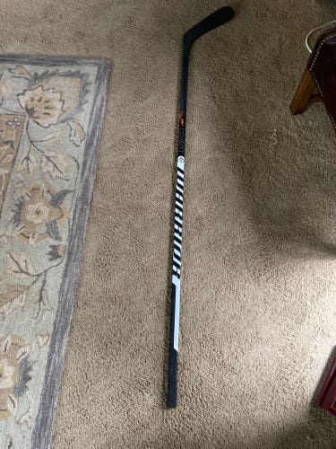 New Senior Warrior Right Handed W03 Hockey Stick
