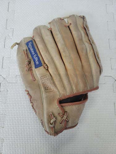 Used Wilson Signature Edition 11 1 2" Fielders Gloves