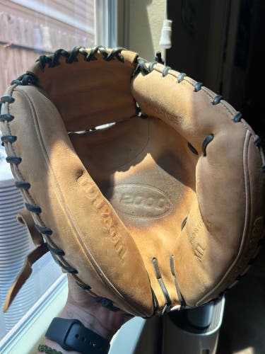 Used 2016 Catcher's 33.5" A2000 Baseball Glove