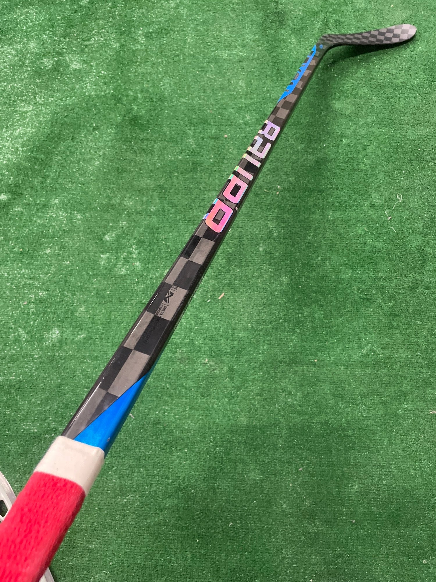 P28 Bauer Nexus Sync Hockey Sticks | SidelineSwap
