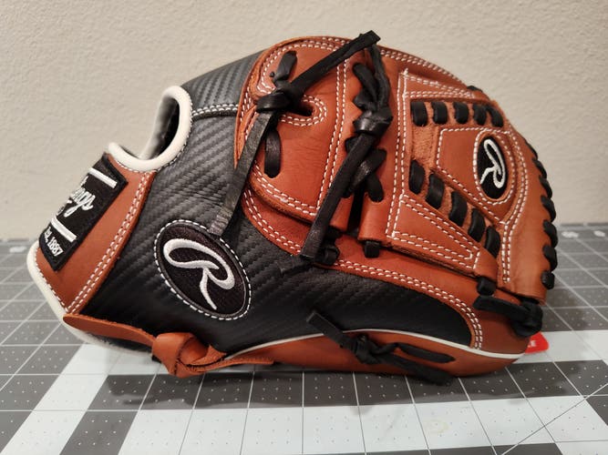 Rawlings Gamer XLE 11.75” Baseball Pitching/Infield Glove GXLE205-30BRCF (NWT!)