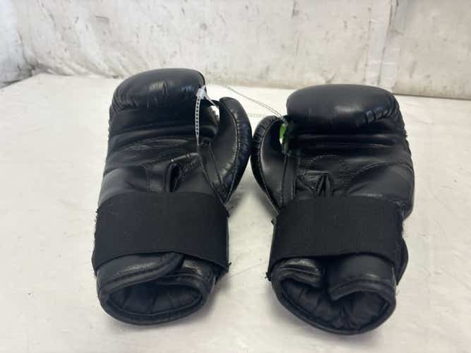 Used The Boxing Club 6oz Boxing Gloves
