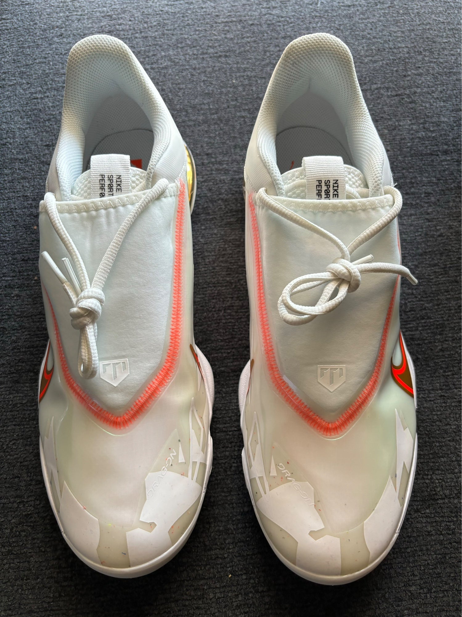 Nike Force Zoom Trout 8 Pro Playoff Pack White/Gold Metal  display picture 1