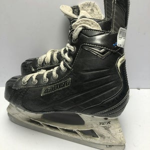 Used Bauer Nexus 6000 Junior 05 Ice Skates Ice Hockey Skates