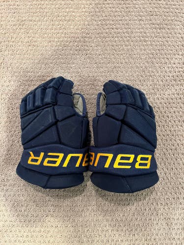 Bauer Vapor Pro Stock 14” Hockey Gloves