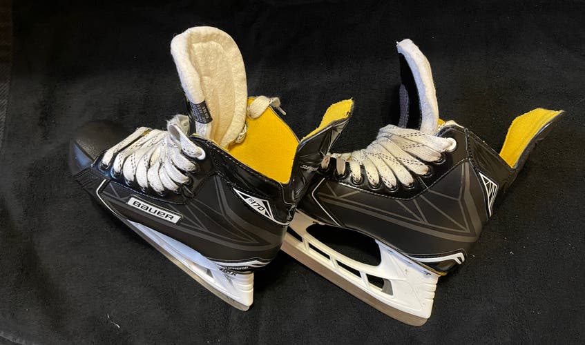 Bauer Supreme S170 Hockey Skates Size:5