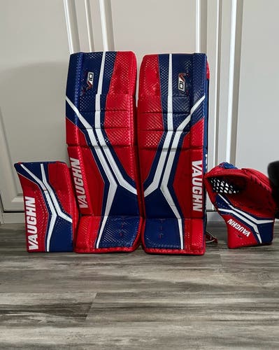 Vaughn V10 Pro Carbon Goalie Full Set