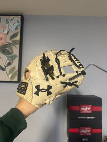 Used  Infield 11.5" Flawless Baseball Glove