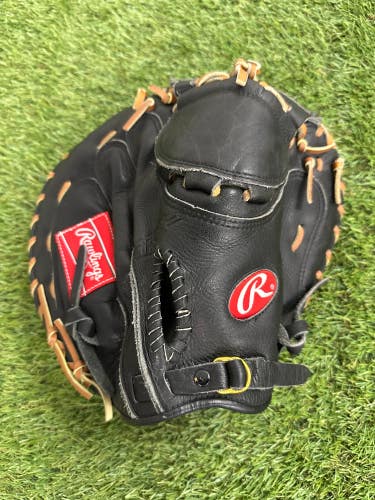 Used Rawlings Renegade Series Right Hand Throw Catcher's Glove 33.5"