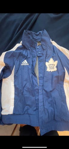 Toronto Maple Leafs Reverse Retro Jacket  size men’s large