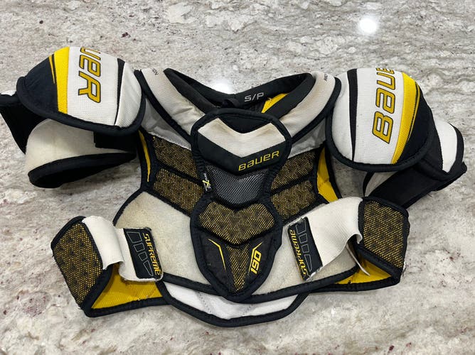 Used Bauer Supreme S190 Player Chest Protector
