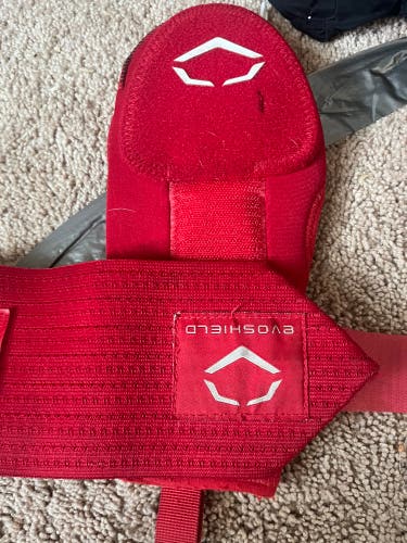 Red Used Senior EvoShield Wrist Guards Sliding mitt