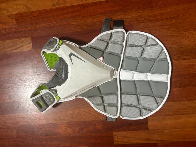 Used Small Maverik 4x suede Chest Protector