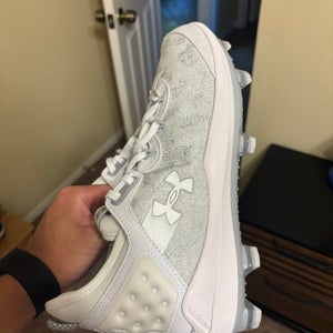 New Size 11 (Women's 12) Under Armour
