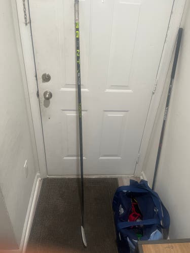 Used Senior Bauer Right Handed P92 Ag5nt Hockey Stick