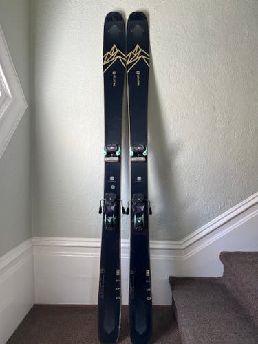 Used 2021 Unisex Salomon 181 cm All Mountain QST Skis Max Din 13