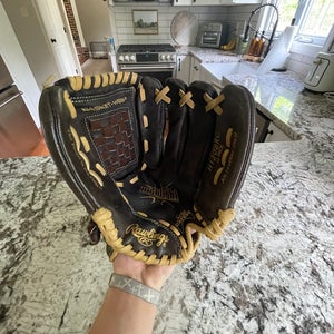 Used Right Hand Throw 12" Highlight Series Baseball Glove
