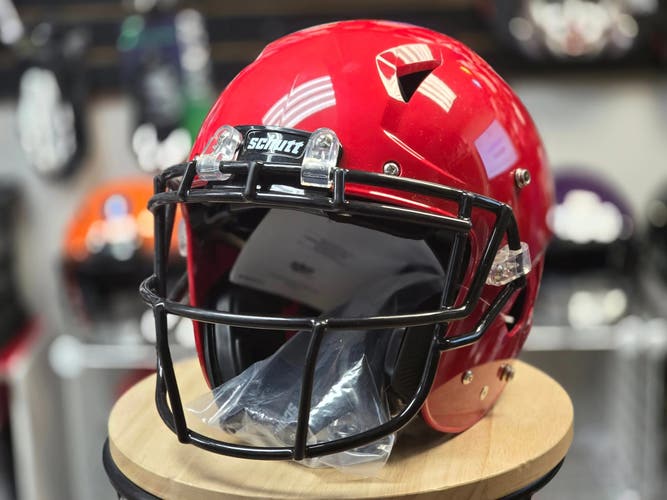 New Red X-Large Youth Schutt Vengeance Pro LTD II Helmet