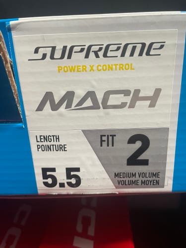 New Intermediate Bauer Size 5.5 Supreme Mach Hockey Skates *No Runners*