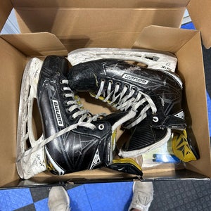 Used Senior Bauer Regular Width 9 Supreme Ignite Pro+ Hockey Skates