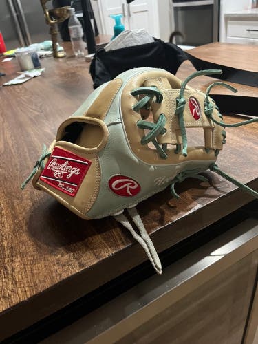 Used 2022 Infield 11.5" Pro Preferred Baseball Glove