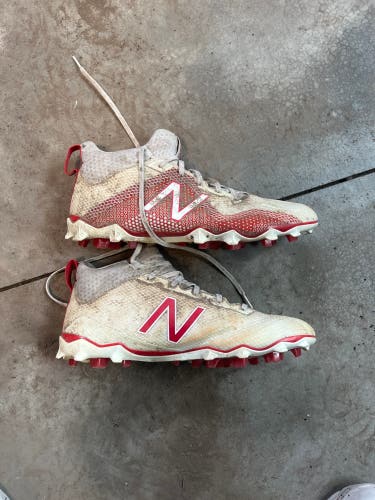 Red New Balance Freeze Cleats (size 10)