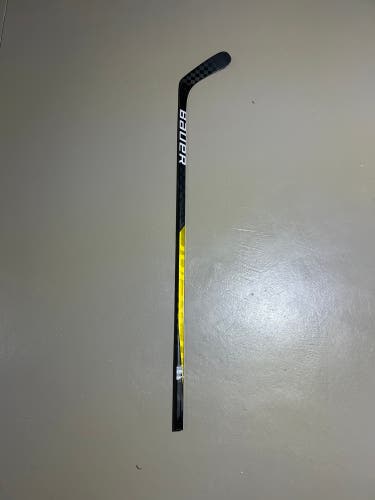 Used Senior Bauer Right Handed P92  Supreme 3S Pro Hockey Stick