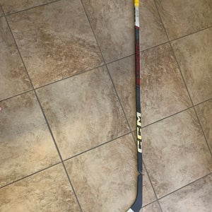 Used Intermediate CCM Right Handed P29  Jetspeed FT6 Pro Hockey Stick