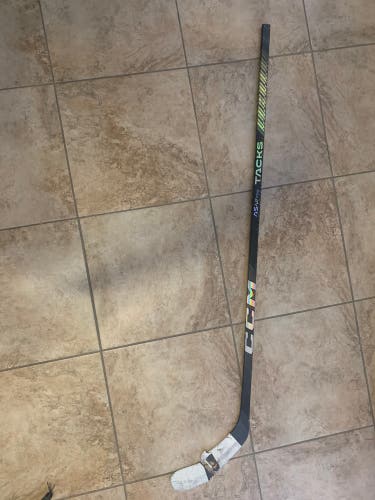 Used Senior CCM Right Handed P29  Tacks AS-VI PRO Hockey Stick