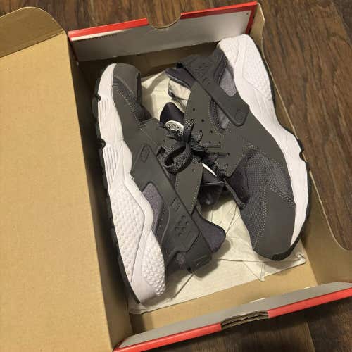 Nike Air Huarache Dark Grey/Dark Grey-White Athletic Shoes  318429 037 Size 10.5