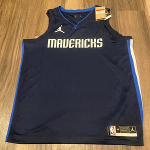 Dallas Mavericks NBA Nike Swingman Replica Jersey Adult Large New
