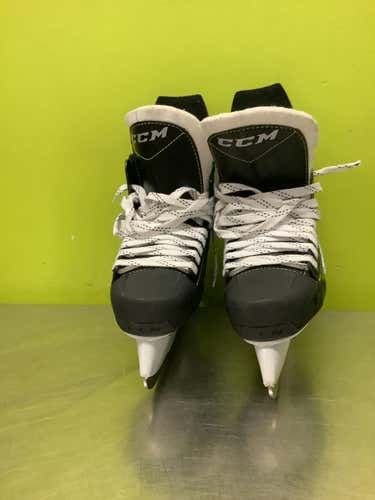 Used Ccm 9350 Senior 7 Ice Hockey Skates