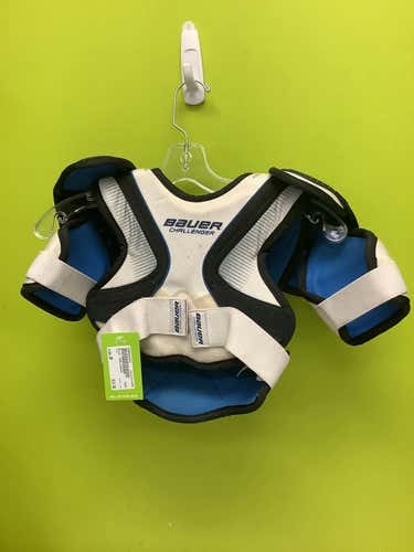 Used Bauer Cha Sm Hockey Shoulder Pads