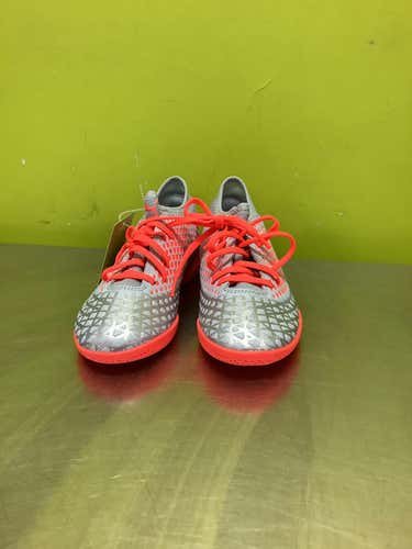 Used Puma Junior 04 Indoor Soccer Turf Shoes