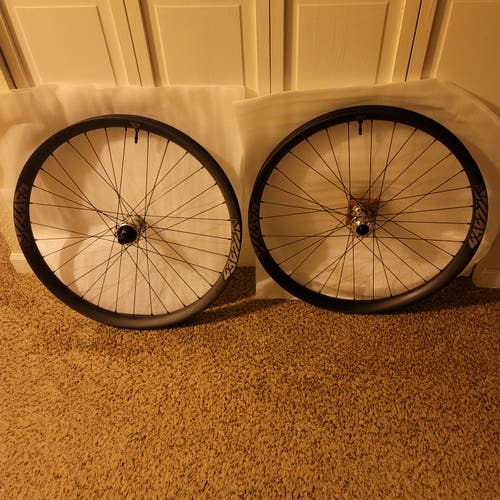 New 2018 Light Bicycle AM740 carbon MTB wheel set