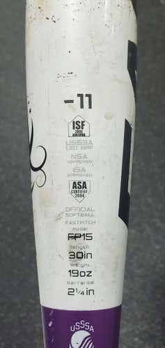 Used Easton Synergy Fp15 30" -11 Drop Fastpitch Bats