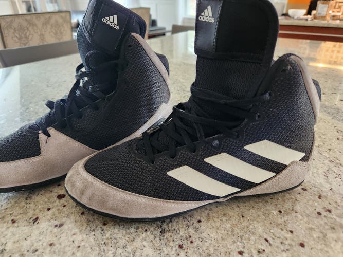 Adidas Mat Wizard 5 wrestling shoes