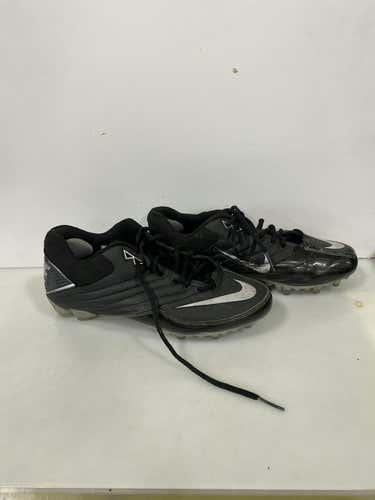 Used Nike Senior 9 Football Shoes