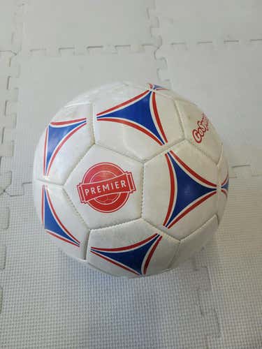 Used Go Sports Soccer Ball 5 Soccer Balls