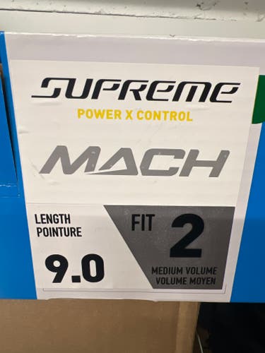 New Senior Bauer Supreme Mach Hockey Skates 9 with New set of Steel!